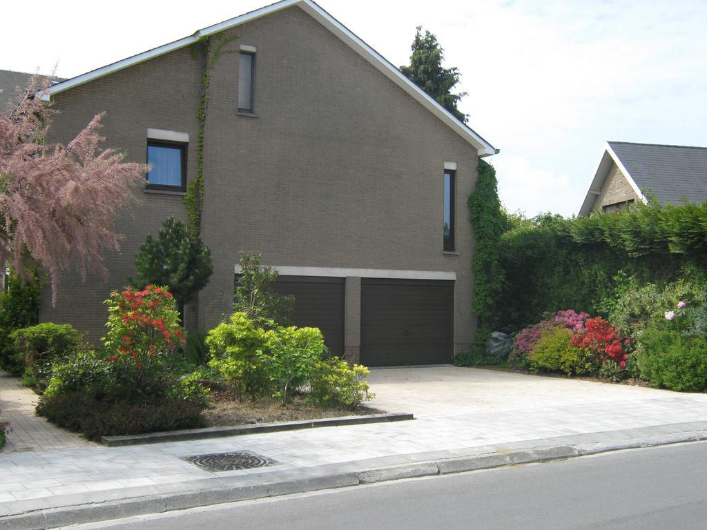 Prince D'Orange Bed & Breakfast Braine-lʼAlleud Exterior foto