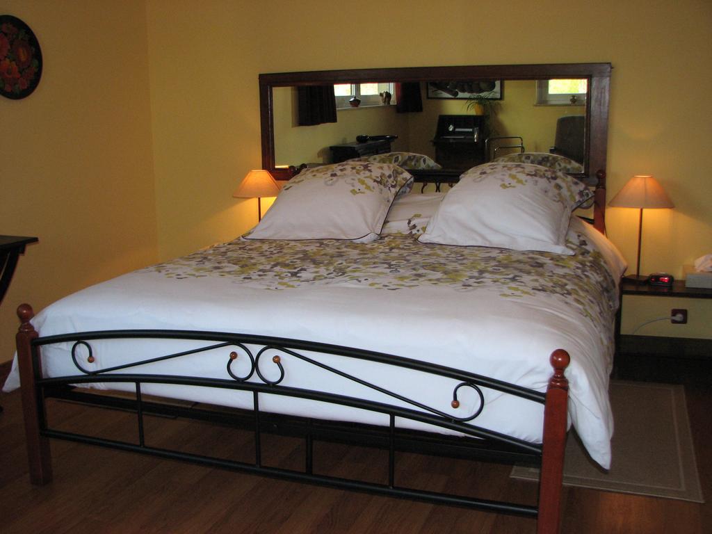 Prince D'Orange Bed & Breakfast Braine-lʼAlleud Habitación foto